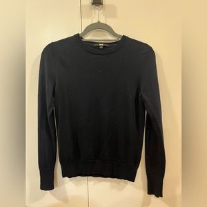 Uniqlo Lightweight Merino Wool Sweater